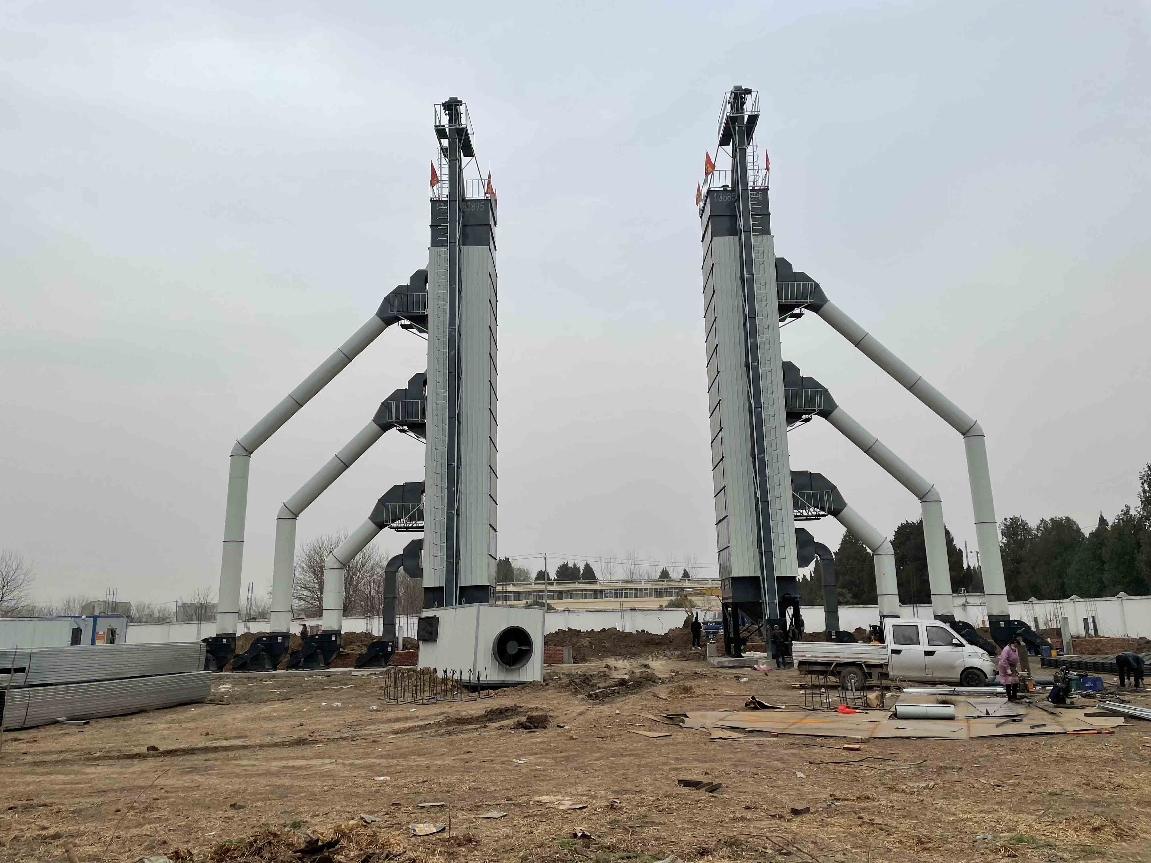 200吨粮食烘干塔多少钱？